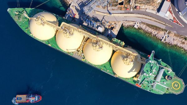LNG type vessels and cargo containment systems